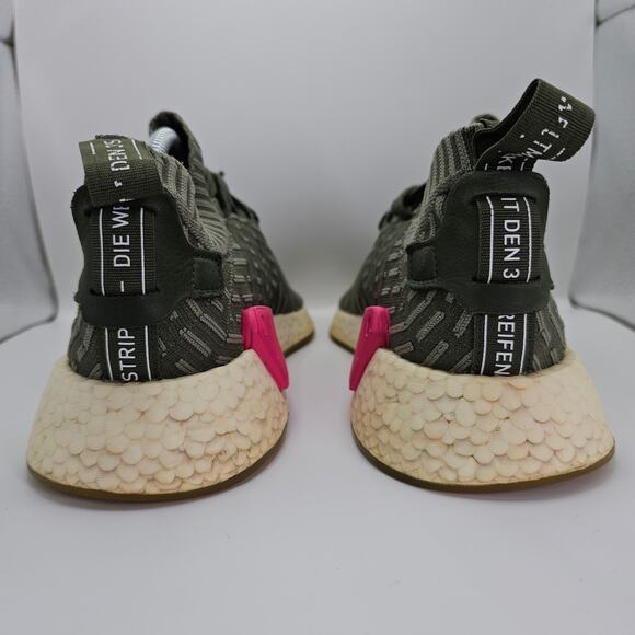 Adidas NMD R2 Sargent Green Womens 9 Running Sneakers Shoes - Picture 6 of 13